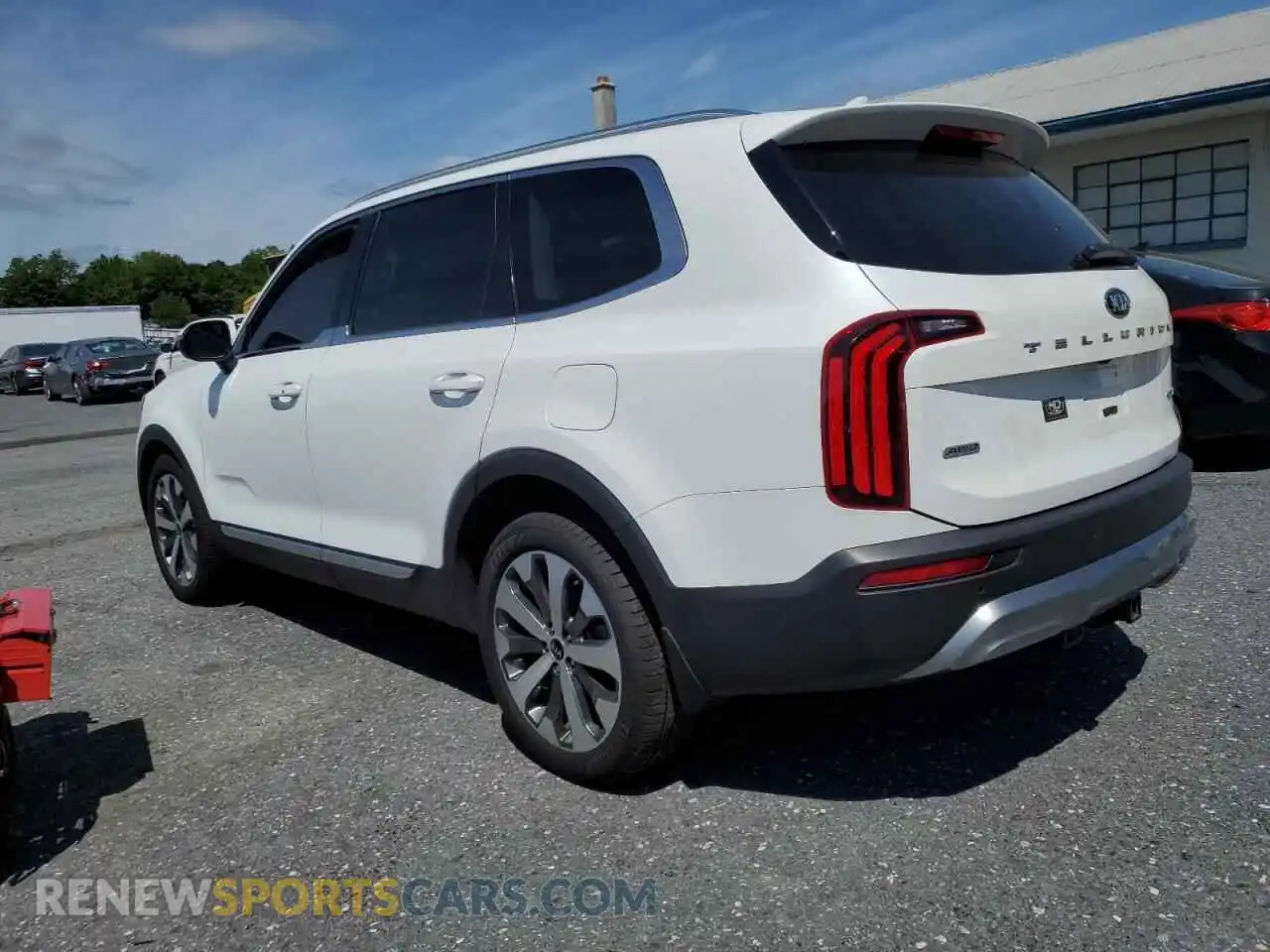 2 Photograph of a damaged car 5XYP3DHC7MG110975 KIA TELLURIDE 2021