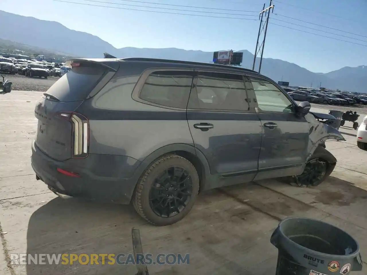3 Photograph of a damaged car 5XYP3DHC7MG177172 KIA TELLURIDE 2021