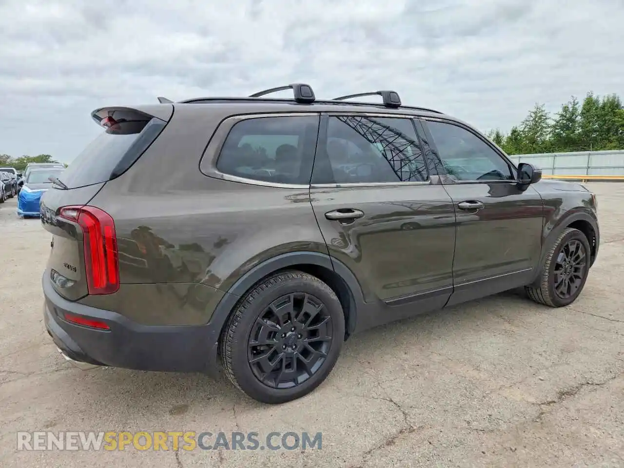3 Photograph of a damaged car 5XYP3DHCXMG128287 KIA TELLURIDE 2021