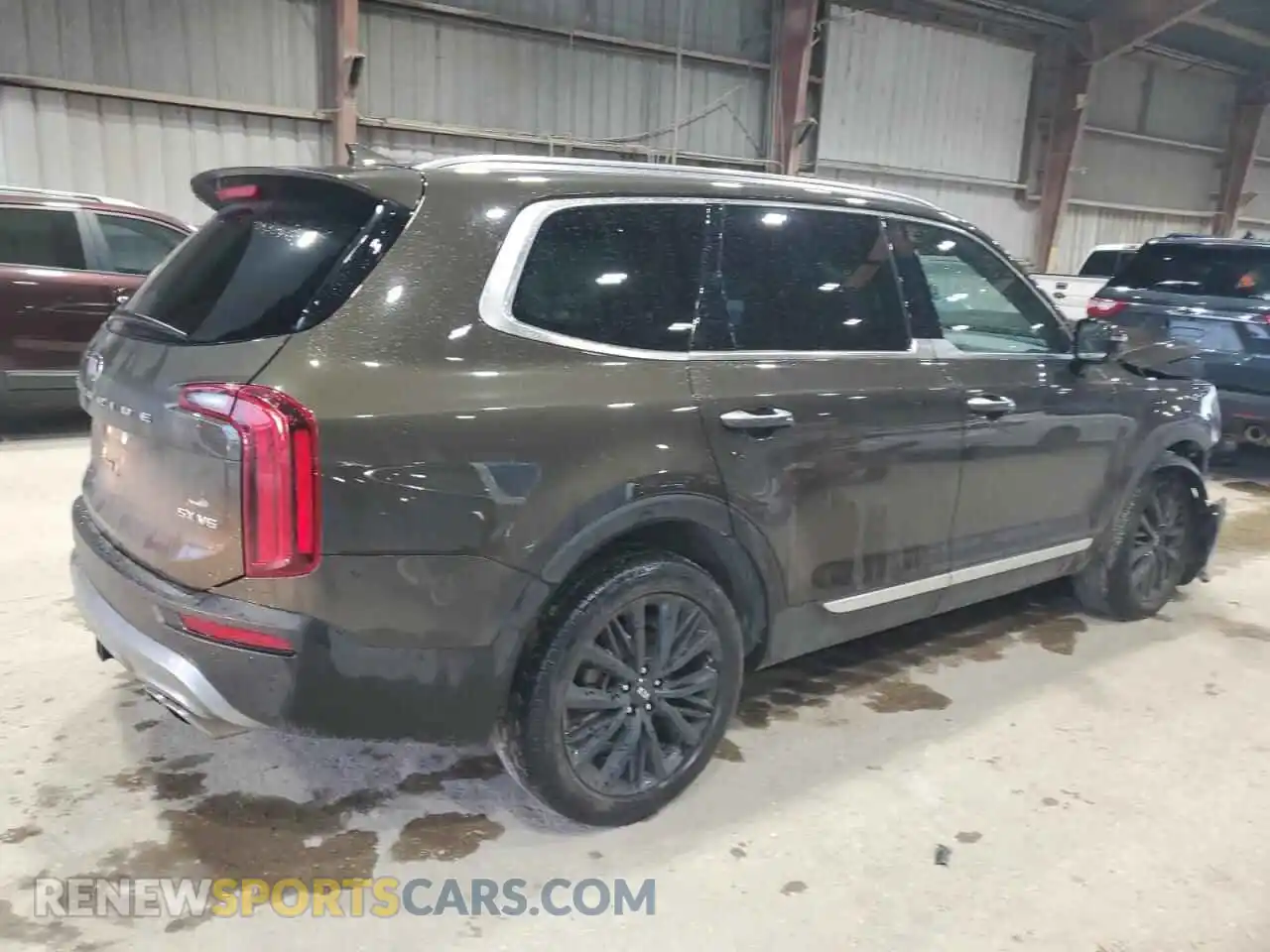 3 Photograph of a damaged car 5XYP54HC6MG121377 KIA TELLURIDE 2021