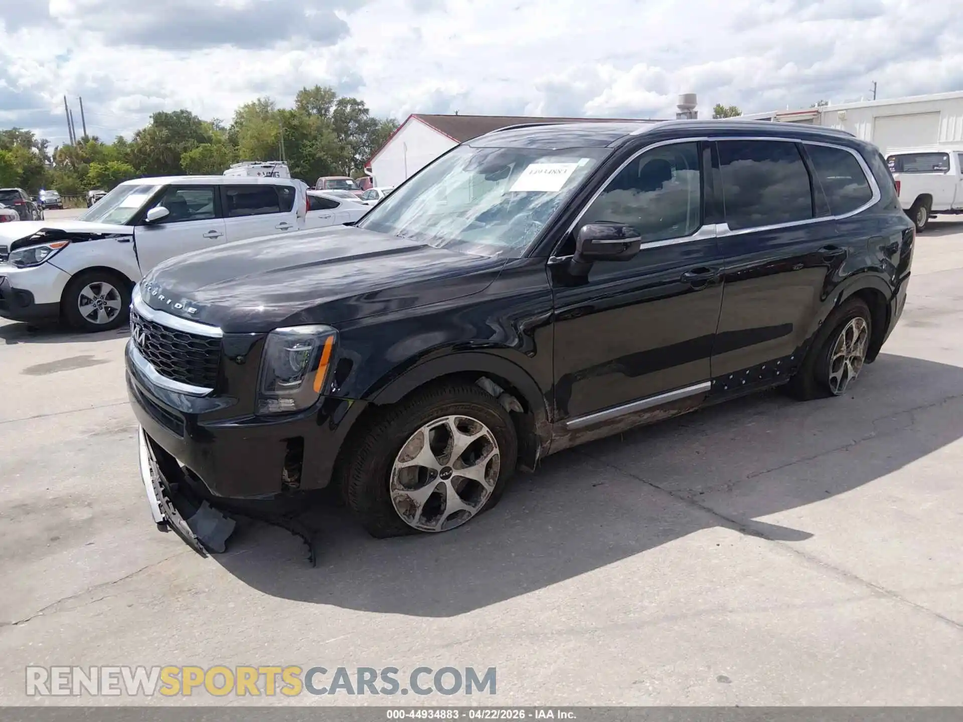 2 Photograph of a damaged car 5XYP34HC4NG218083 KIA TELLURIDE 2022
