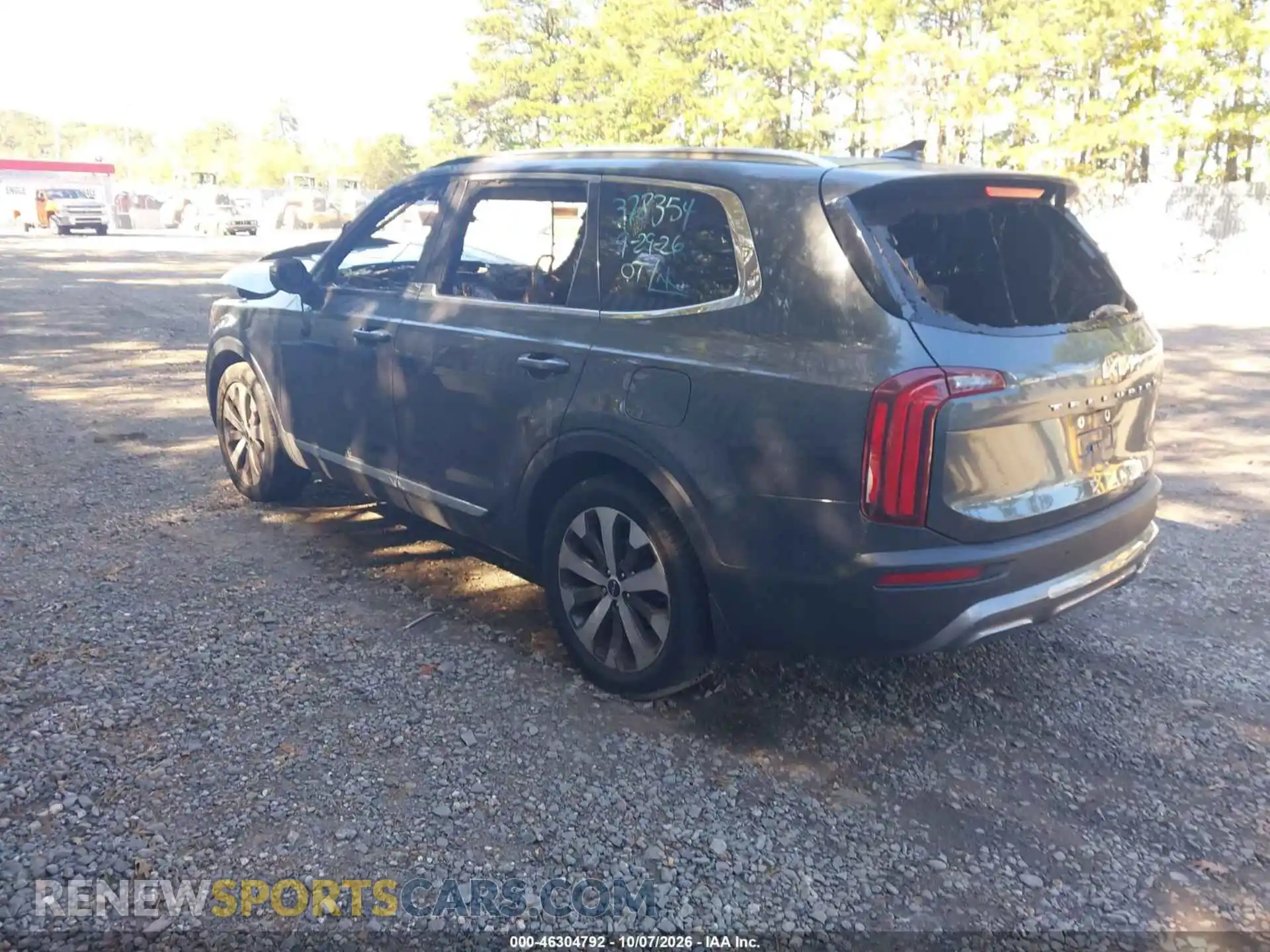 3 Photograph of a damaged car 5XYP34HC7NG236643 KIA TELLURIDE 2022