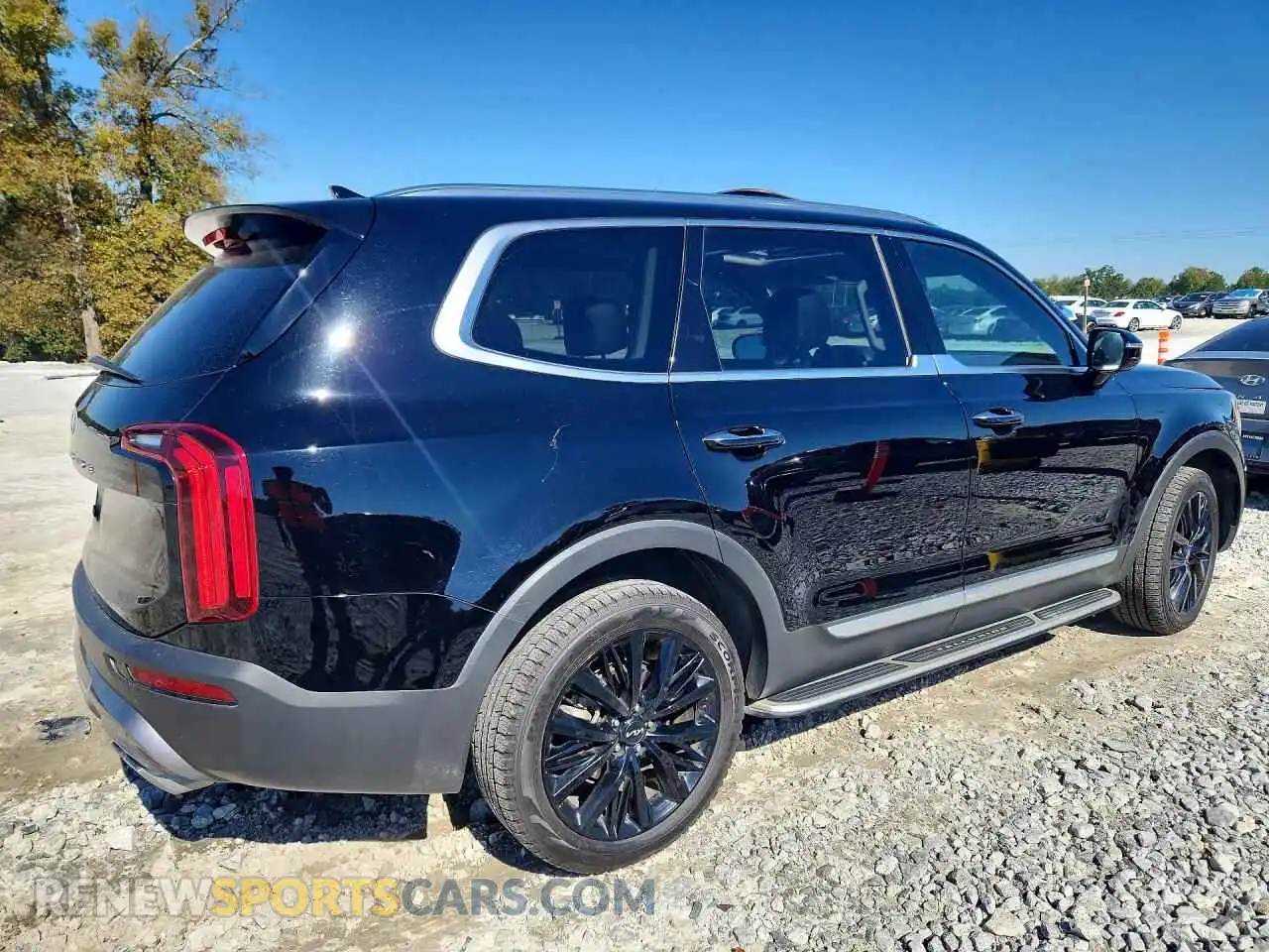 3 Photograph of a damaged car 5XYP54HC5NG295233 KIA TELLURIDE 2022