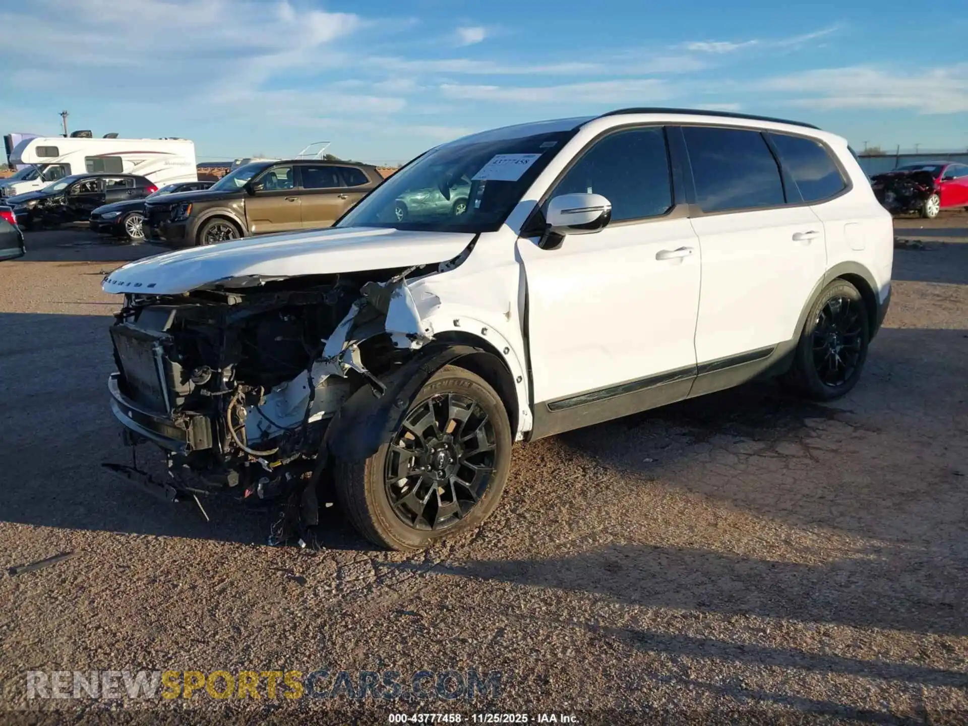 2 Photograph of a damaged car 5XYP5DHC6NG317742 KIA TELLURIDE 2022