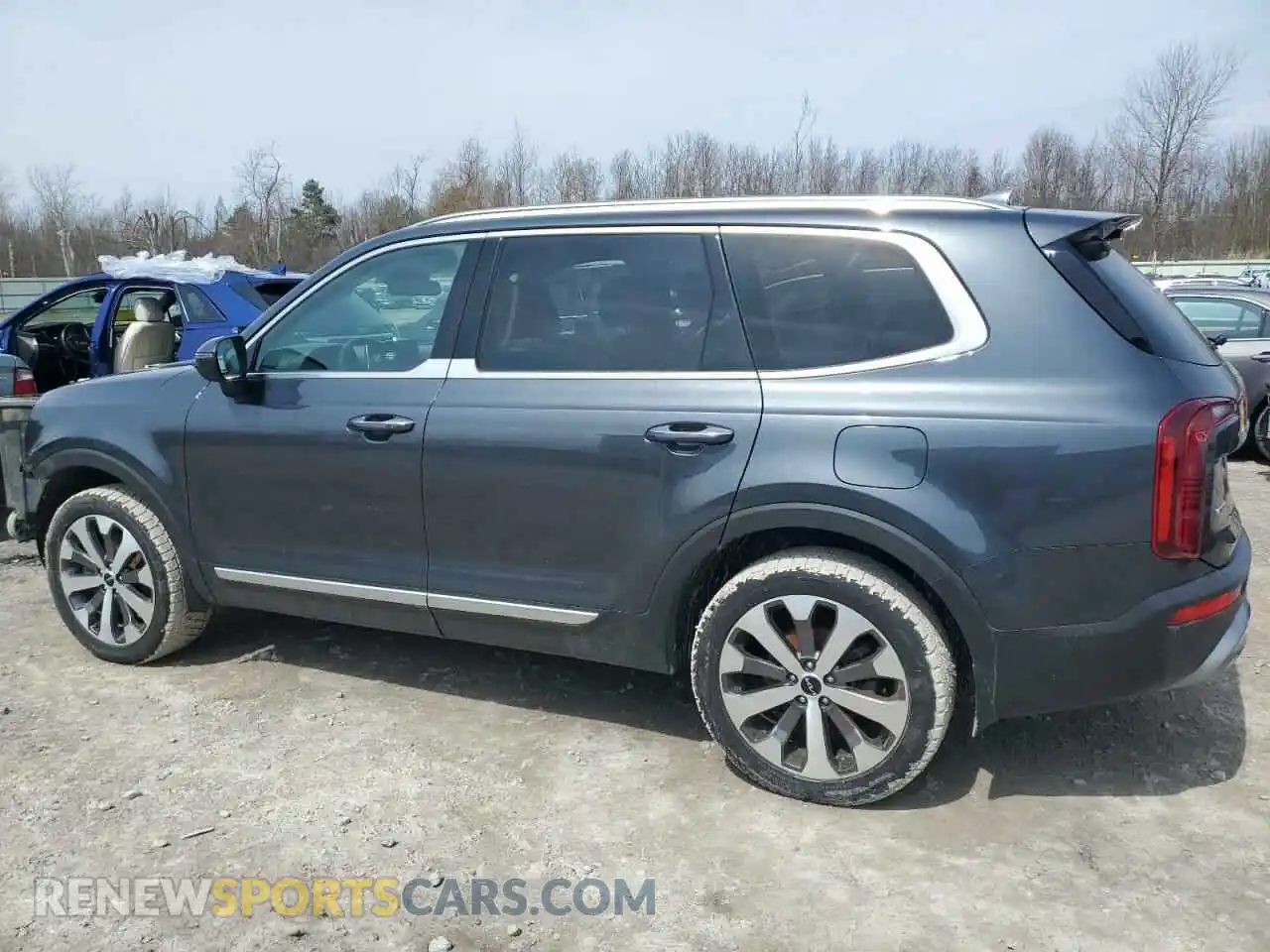 2 Photograph of a damaged car 5XYP6DHC7NG244569 KIA TELLURIDE 2022