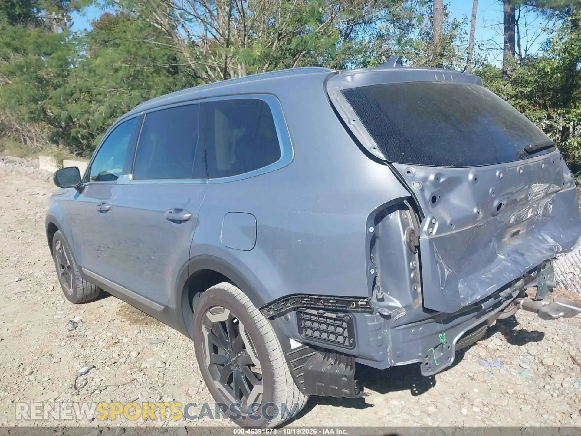 3 Photograph of a damaged car 5XYP34GC8PG347318 KIA TELLURIDE 2023
