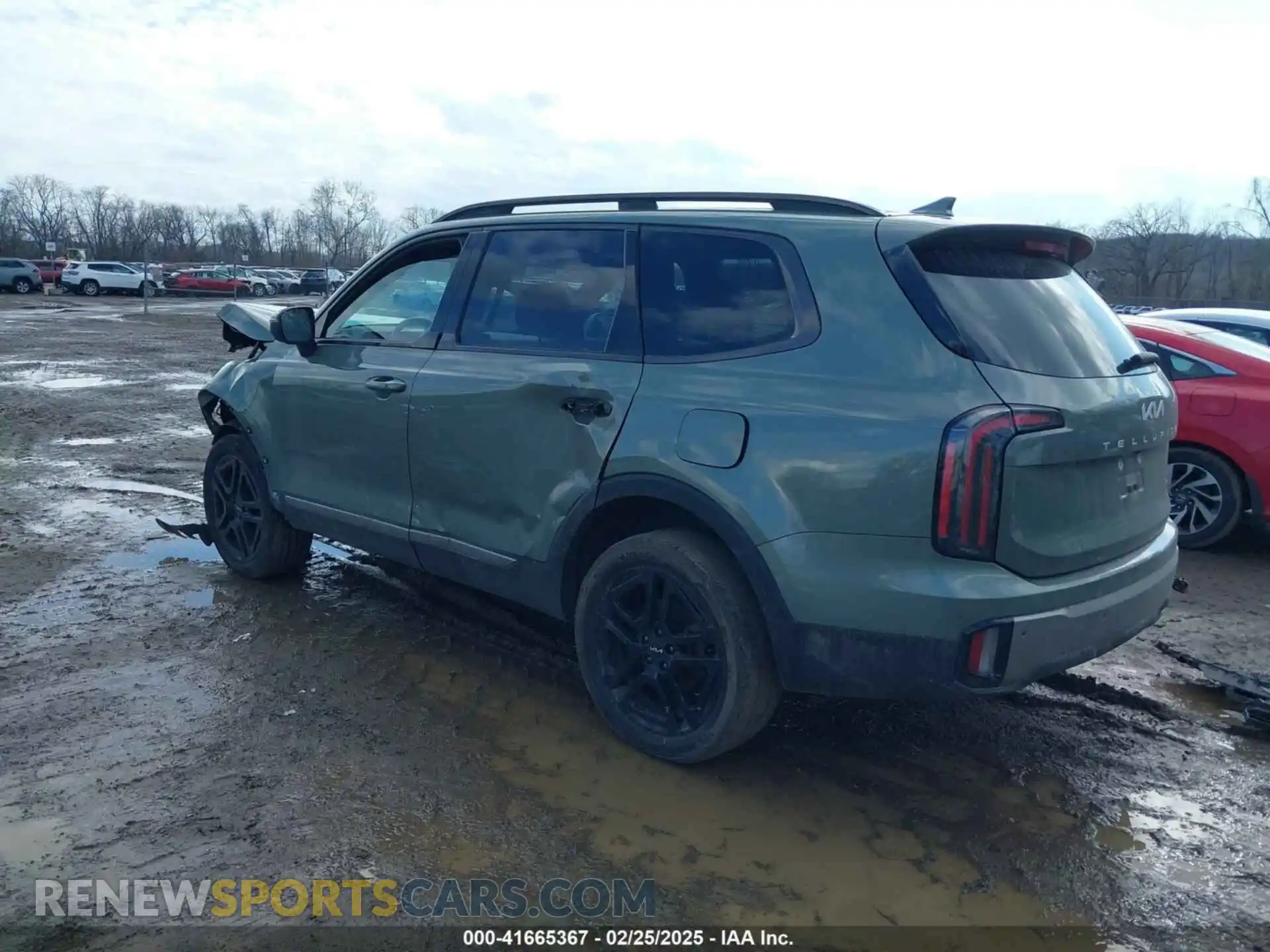 3 Photograph of a damaged car 5XYP3DGC8PG338845 KIA TELLURIDE 2023