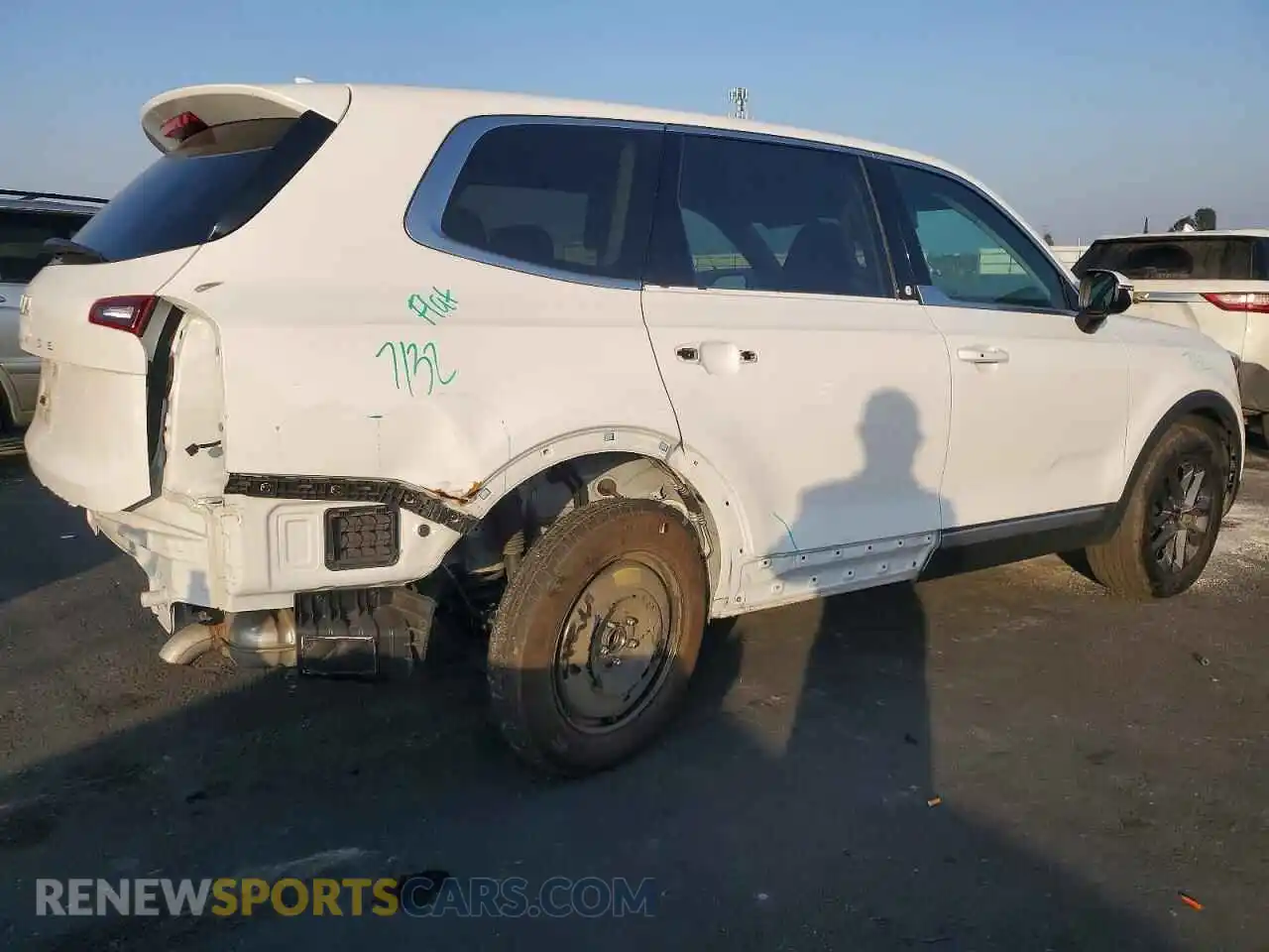 3 Photograph of a damaged car 5XYP24GC2RG456881 KIA TELLURIDE 2024