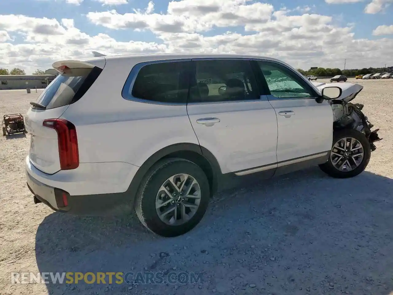 3 Photograph of a damaged car 5XYP24GC2RG470165 KIA TELLURIDE 2024