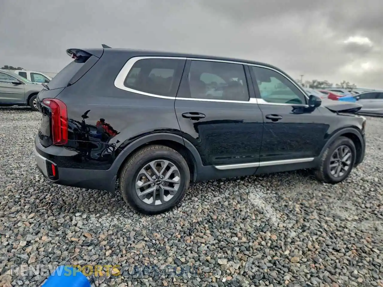 3 Photograph of a damaged car 5XYP24GC5RG499062 KIA TELLURIDE 2024