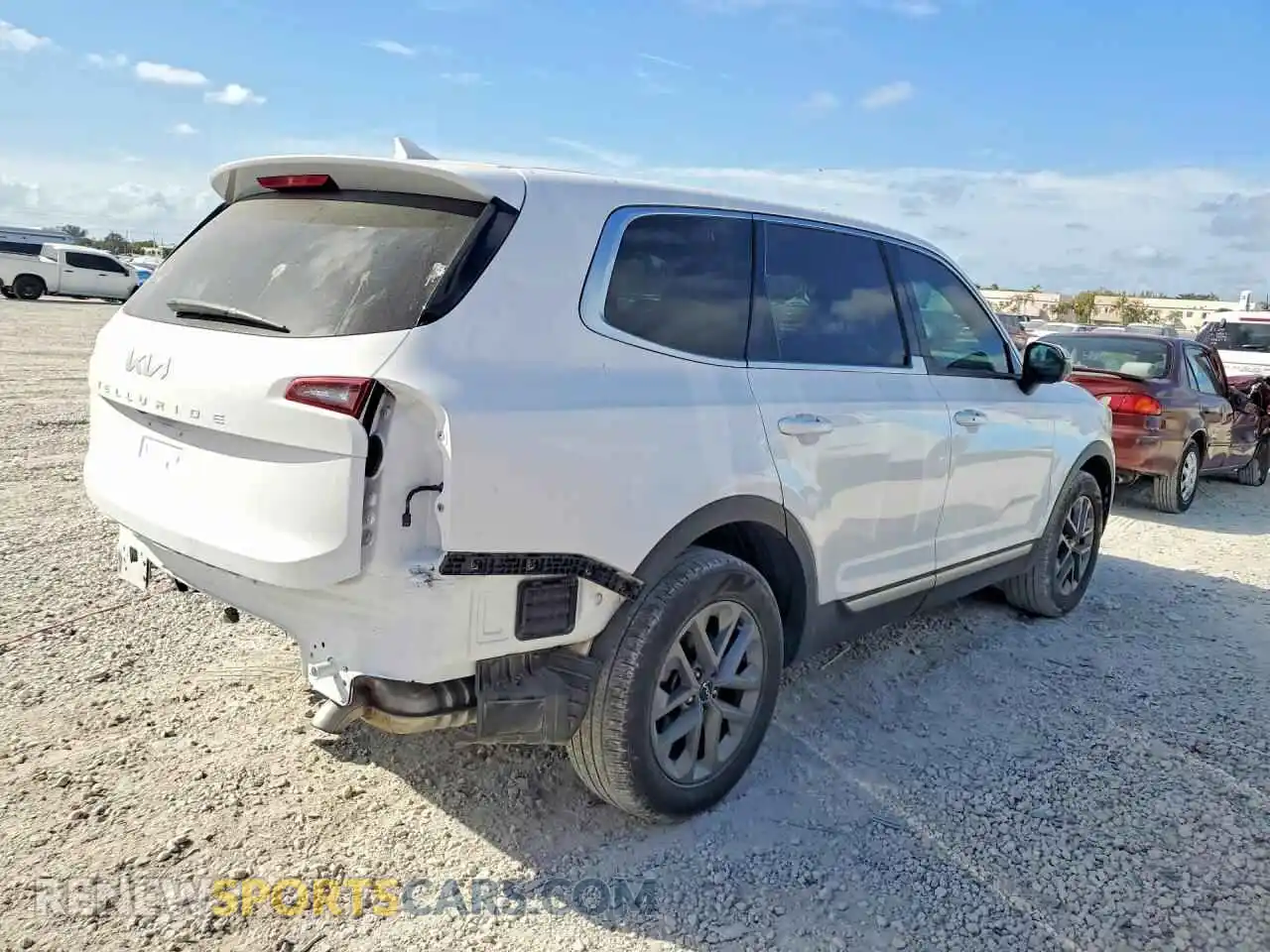 3 Photograph of a damaged car 5XYP24GC9RG433954 KIA TELLURIDE 2024