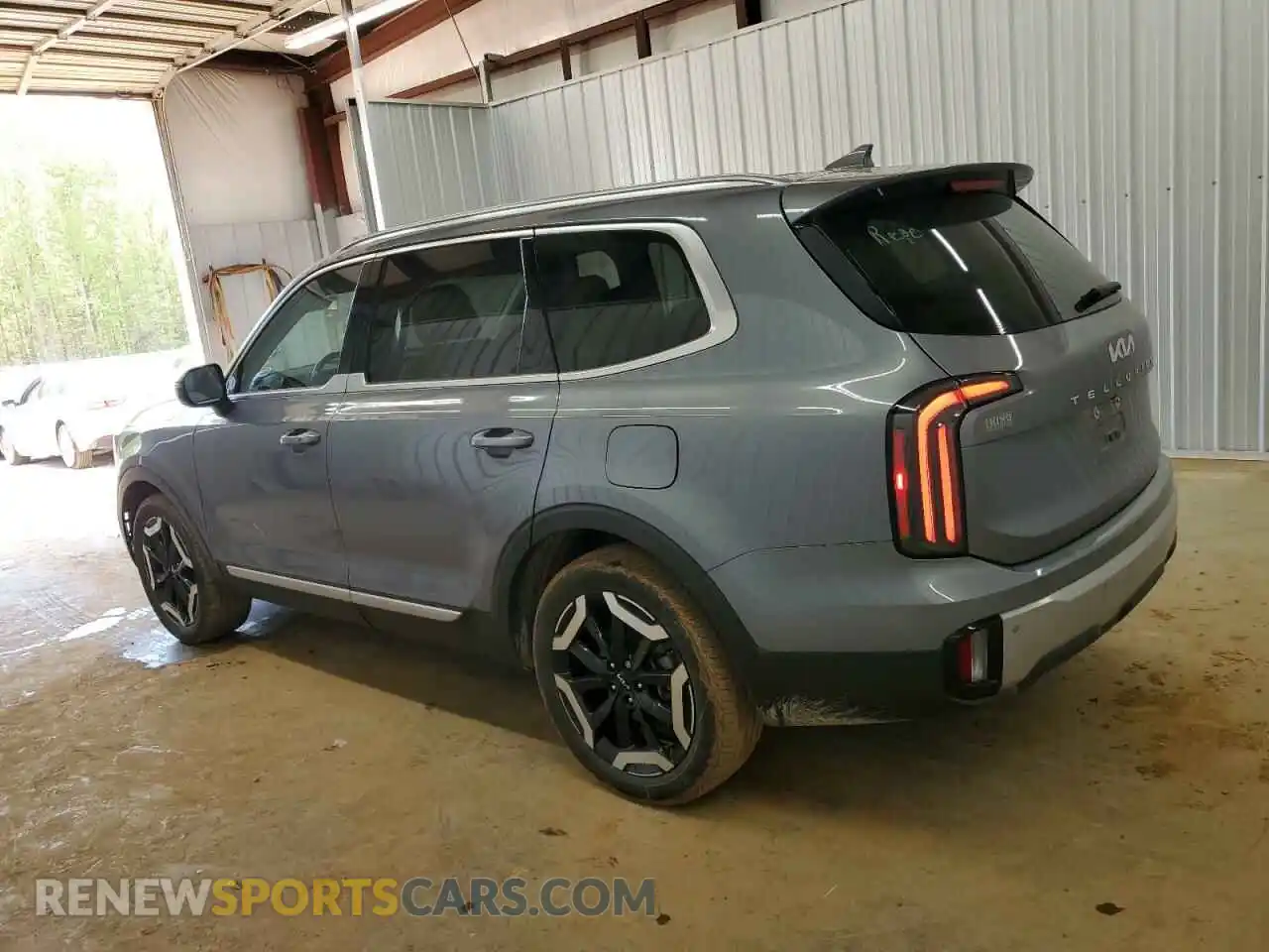 2 Photograph of a damaged car 5XYP34GC2RG413820 KIA TELLURIDE 2024