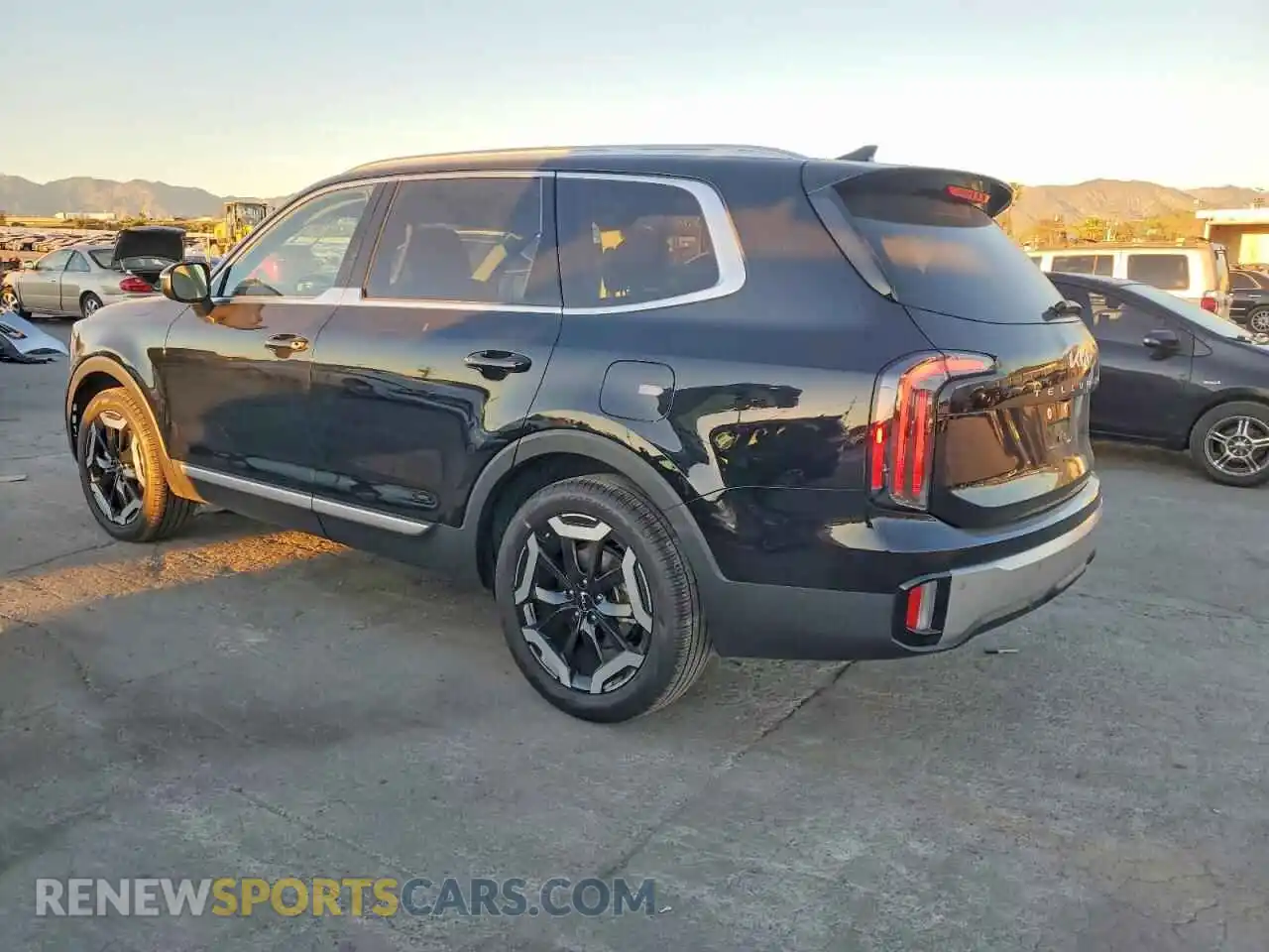 2 Photograph of a damaged car 5XYP34GC7RG414087 KIA TELLURIDE 2024