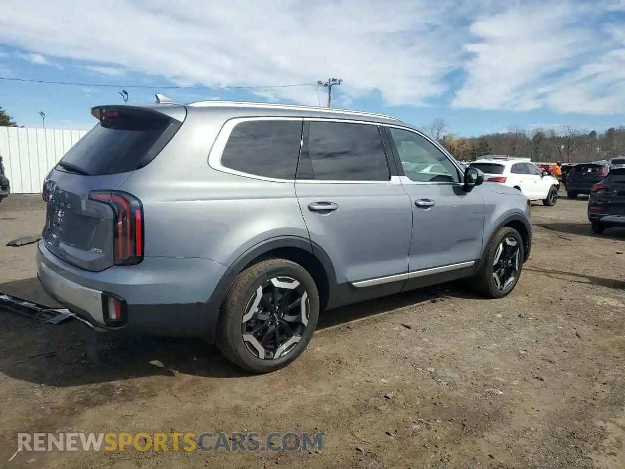 3 Photograph of a damaged car 5XYP3DGC1RG433556 KIA TELLURIDE 2024