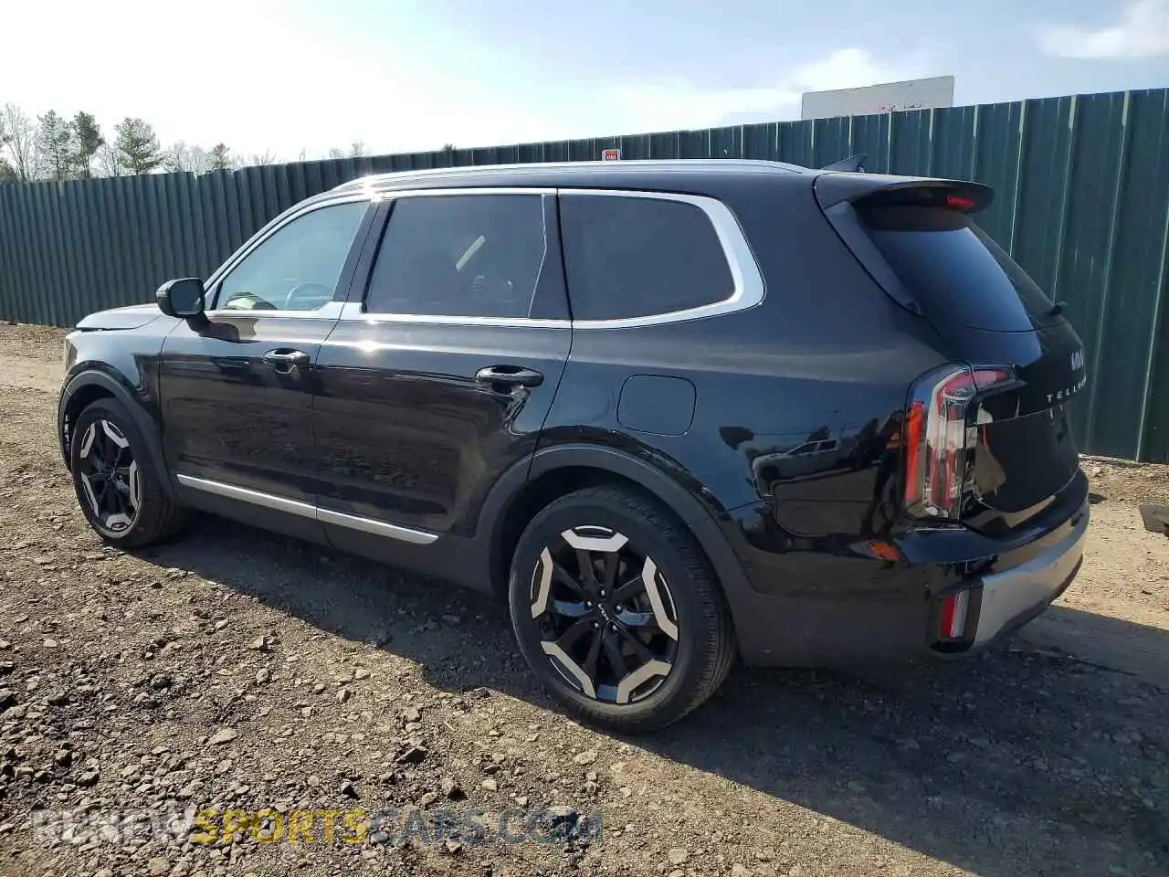 2 Photograph of a damaged car 5XYP3DGC2RG422341 KIA TELLURIDE 2024