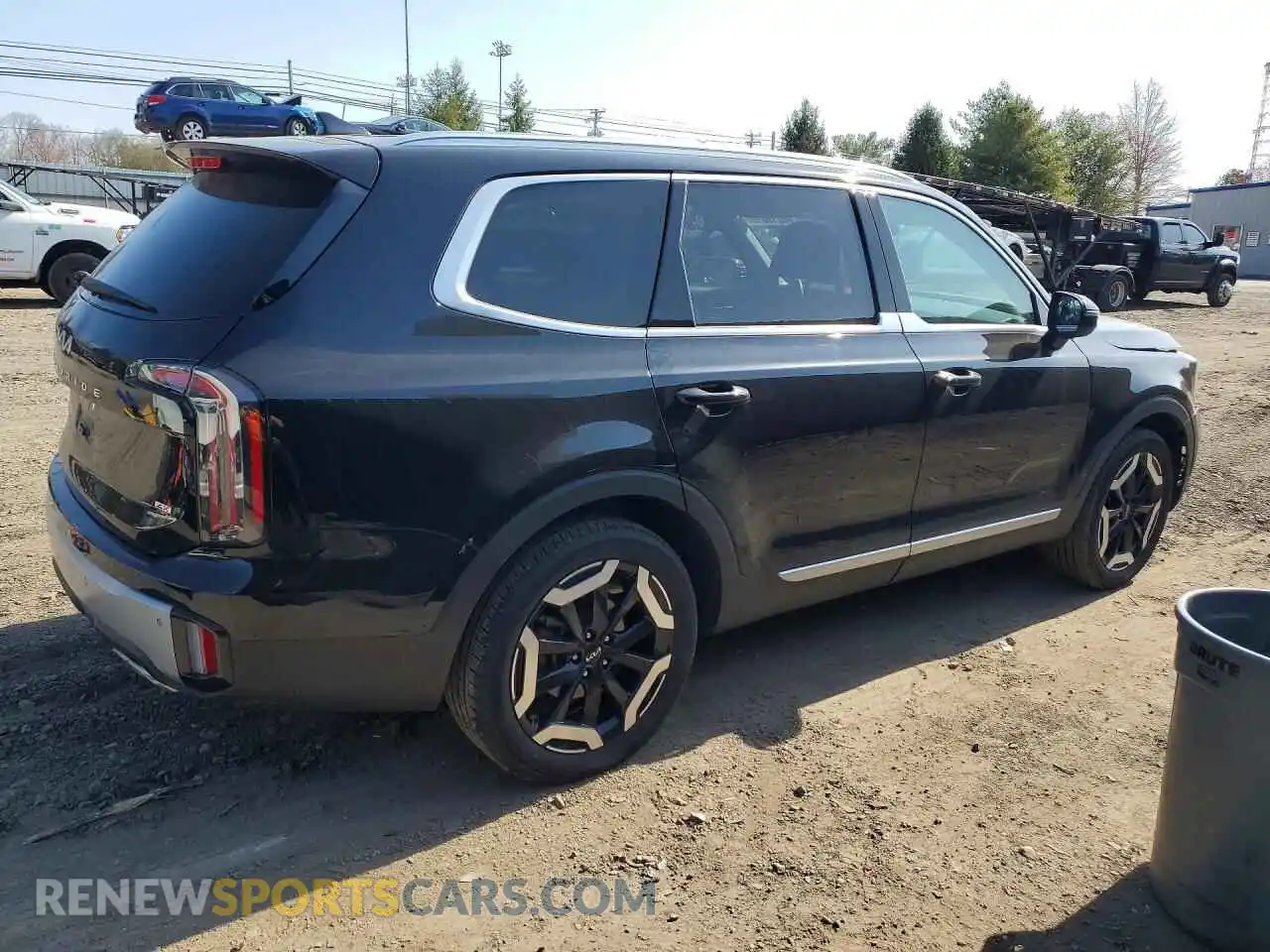 3 Photograph of a damaged car 5XYP3DGC2RG422341 KIA TELLURIDE 2024