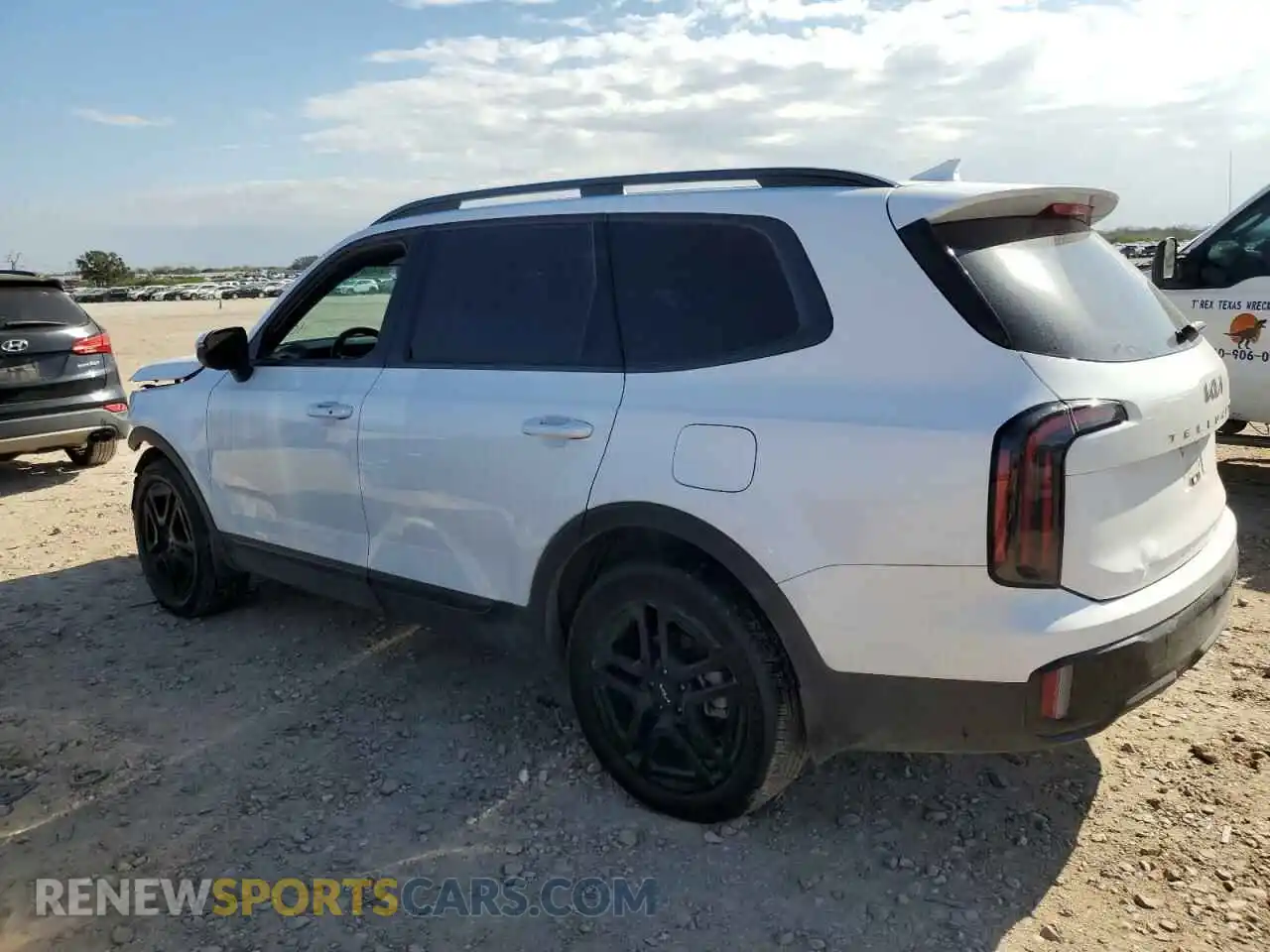 2 Photograph of a damaged car 5XYP3DGC2RG437566 KIA TELLURIDE 2024