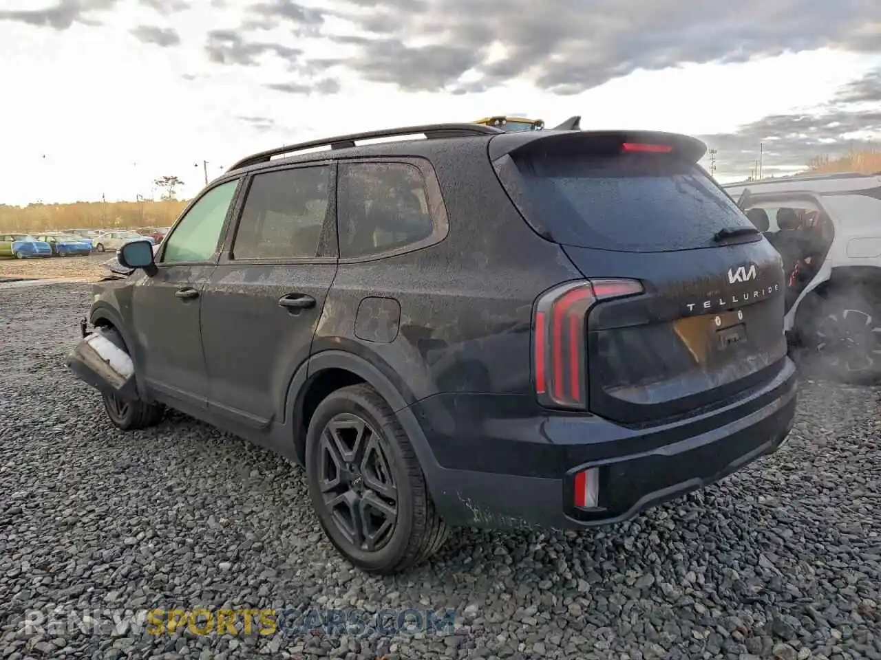 2 Photograph of a damaged car 5XYP3DGC3RG527941 KIA TELLURIDE 2024