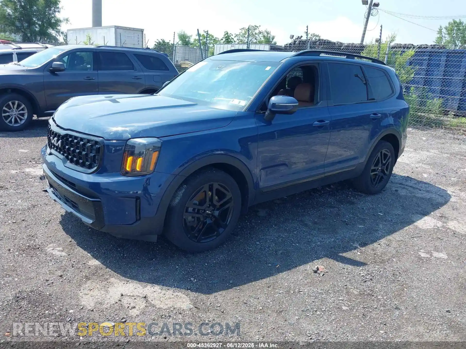 2 Photograph of a damaged car 5XYP3DGC4RG474151 KIA TELLURIDE 2024