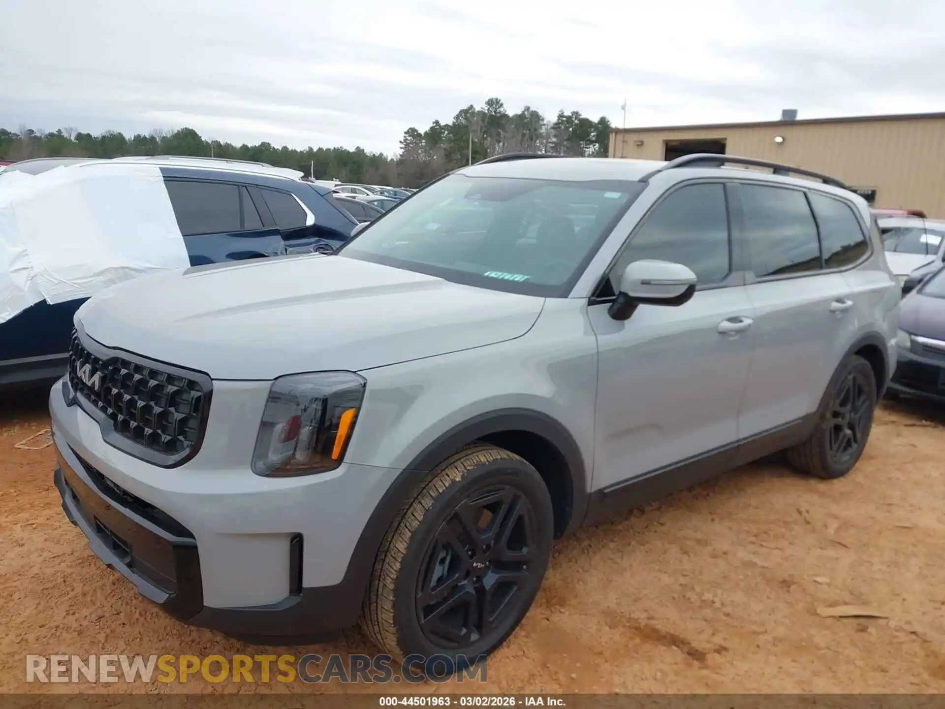 2 Photograph of a damaged car 5XYP3DGC5RG463370 KIA TELLURIDE 2024