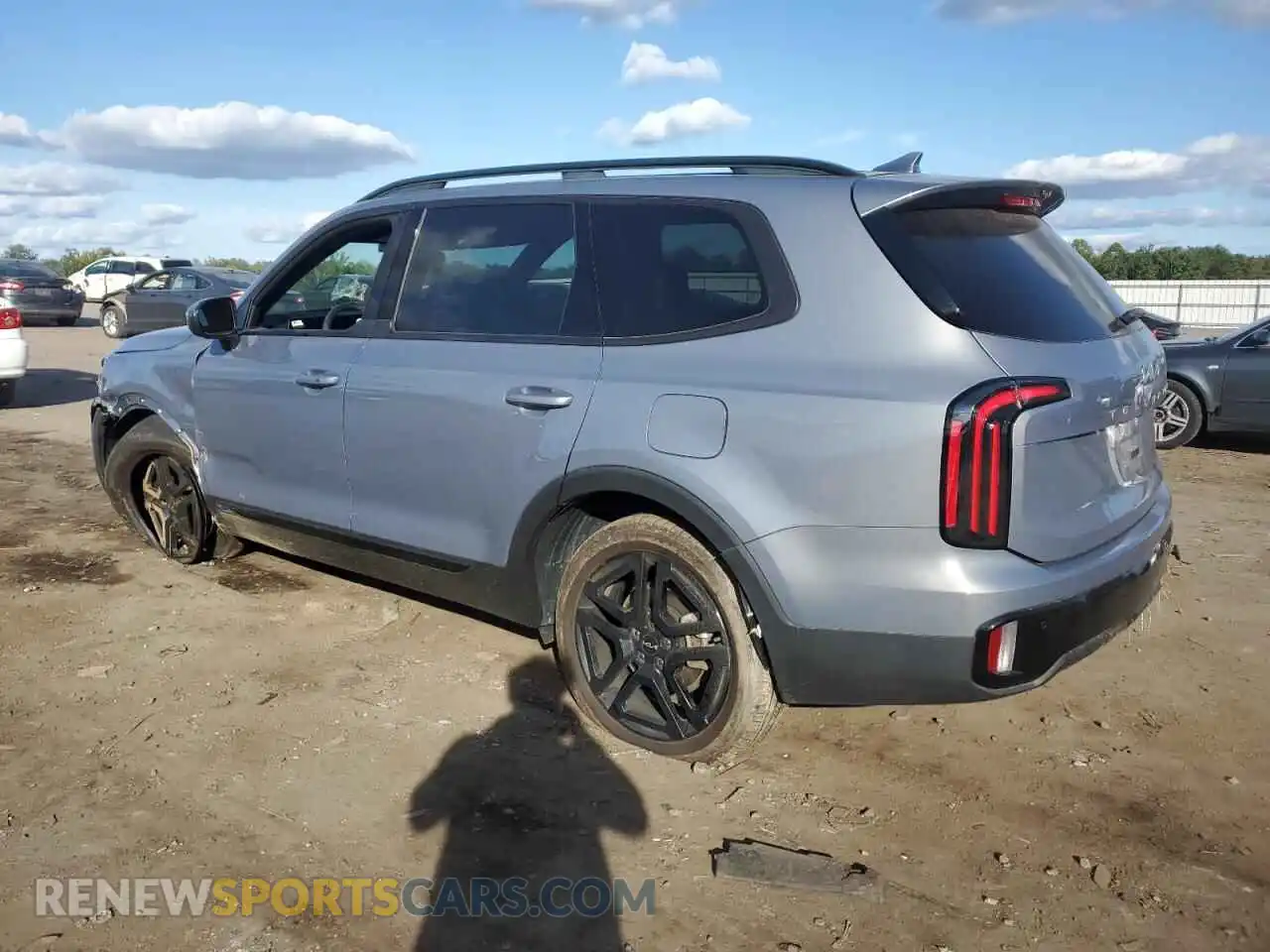 2 Photograph of a damaged car 5XYP3DGC5RG475521 KIA TELLURIDE 2024