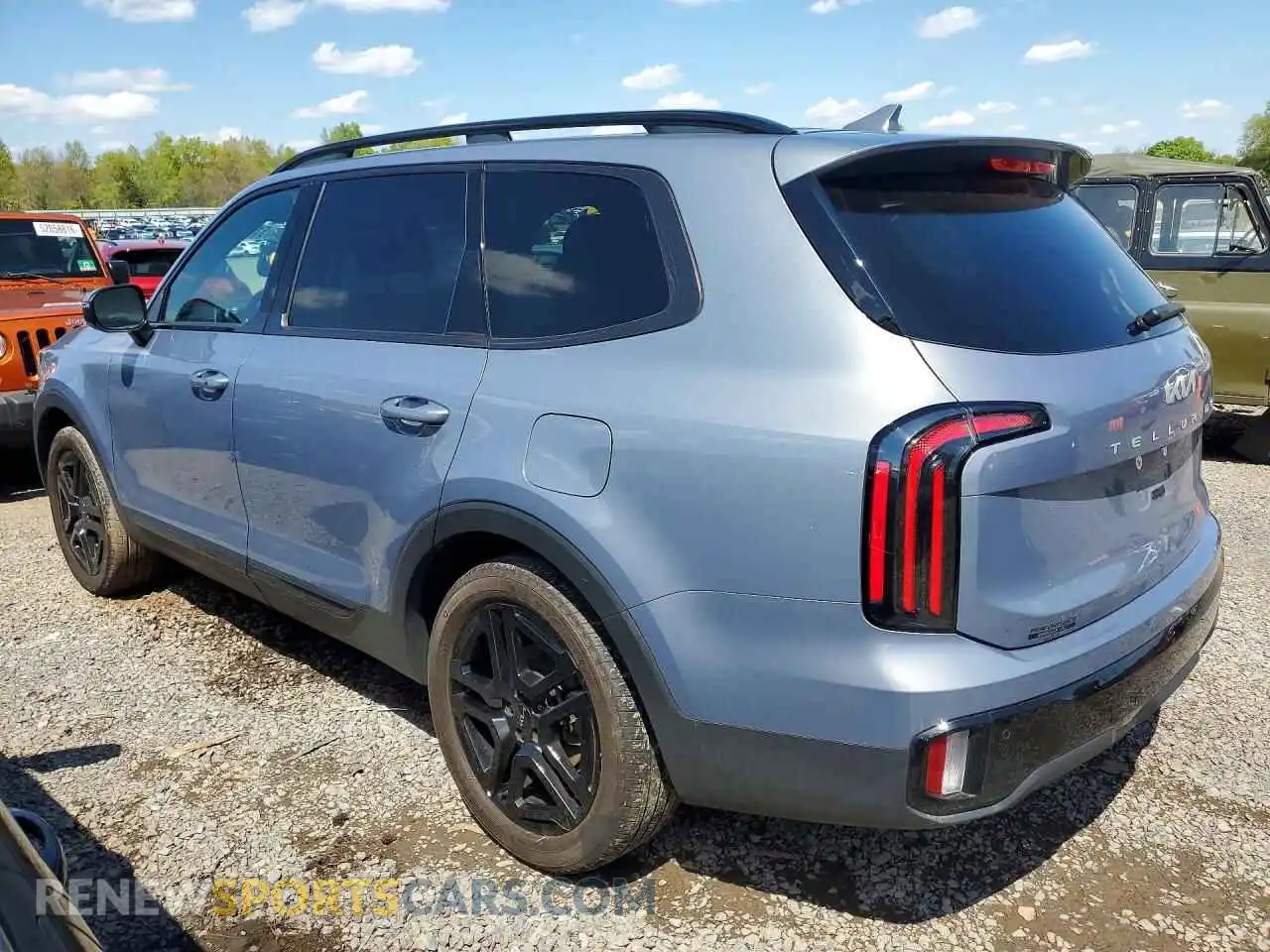 2 Photograph of a damaged car 5XYP3DGC6RG527769 KIA TELLURIDE 2024