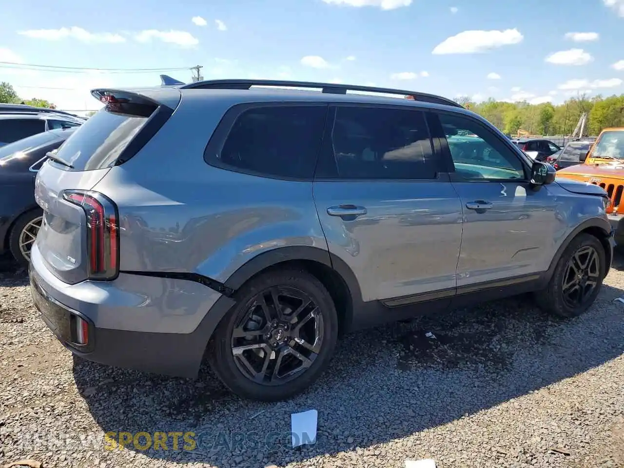 3 Photograph of a damaged car 5XYP3DGC6RG527769 KIA TELLURIDE 2024