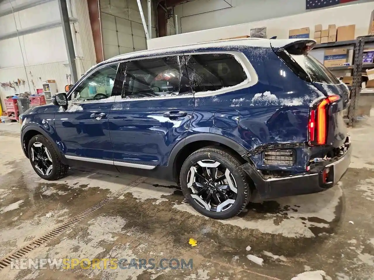 2 Photograph of a damaged car 5XYP3DGC8RG565035 KIA TELLURIDE 2024