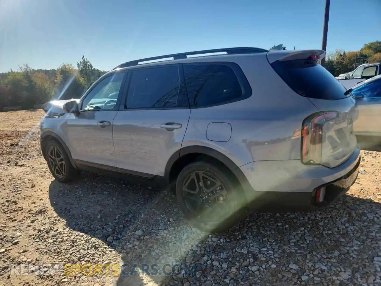 2 Photograph of a damaged car 5XYP3DGC9RG419842 KIA TELLURIDE 2024
