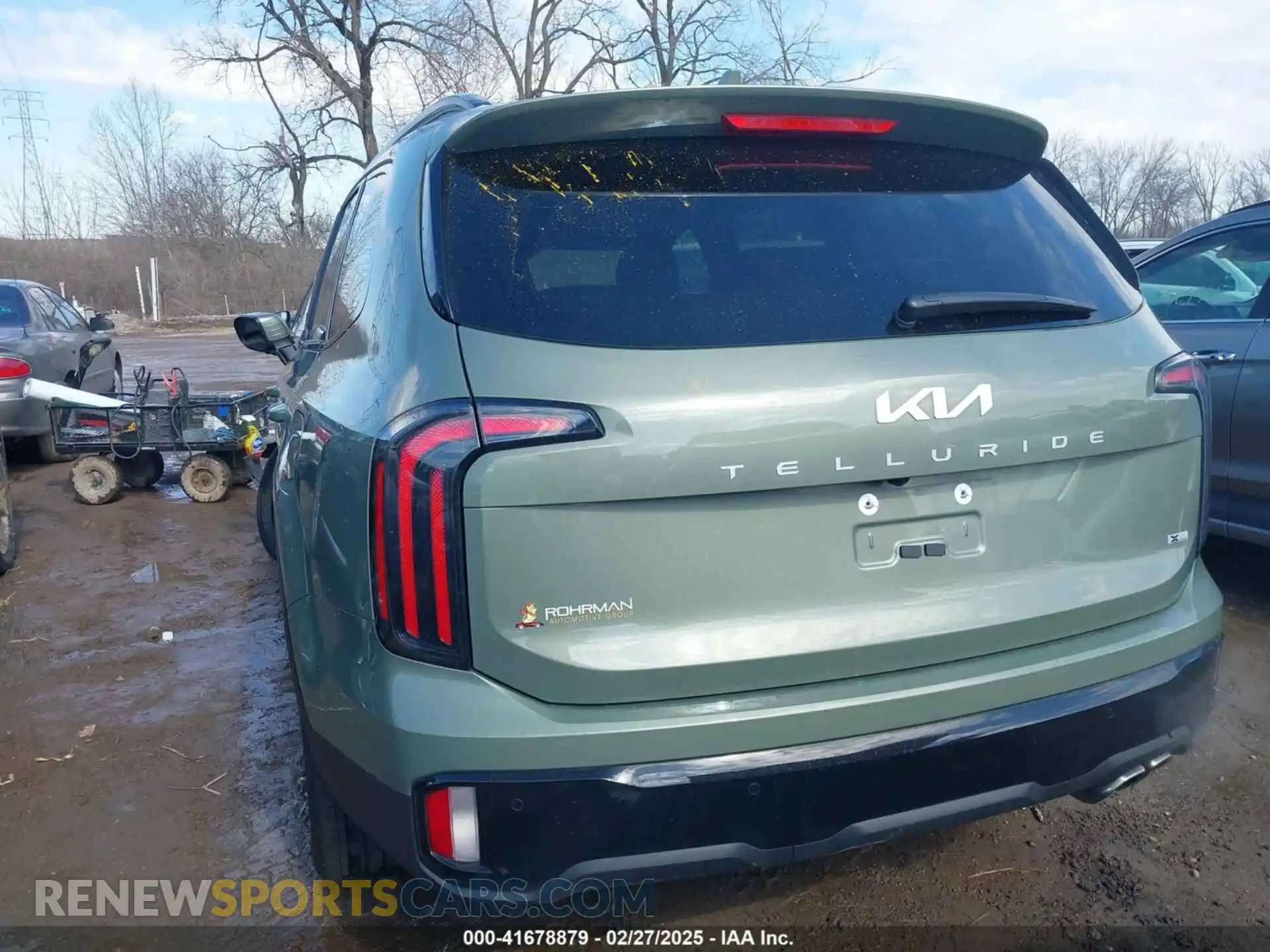 3 Photograph of a damaged car 5XYP3DGC9RG468071 KIA TELLURIDE 2024