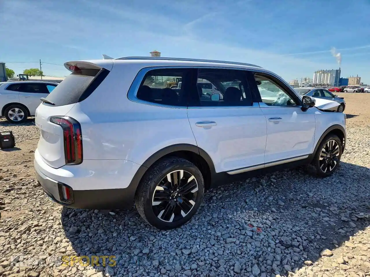 3 Photograph of a damaged car 5XYP54GC0RG497355 KIA TELLURIDE 2024