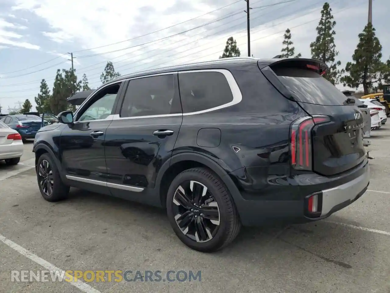 2 Photograph of a damaged car 5XYP54GC4RG467811 KIA TELLURIDE 2024