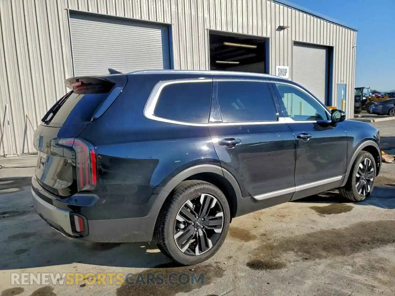 3 Photograph of a damaged car 5XYP54GC7RG413113 KIA TELLURIDE 2024