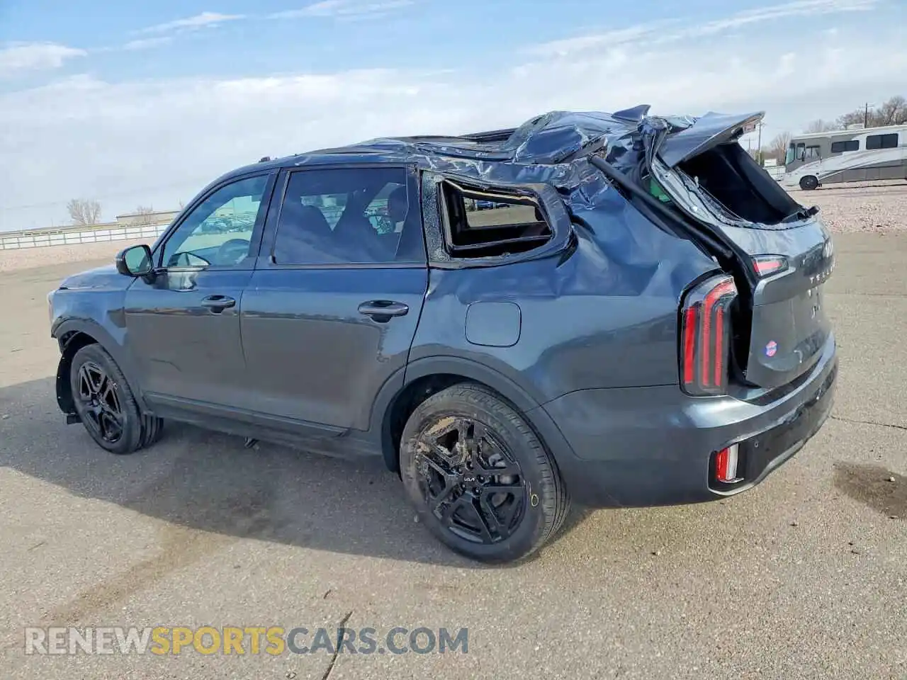 2 fotografías del automóvil dañado 5XYP5DGC0RG545291 KIA TELLURIDE 2024