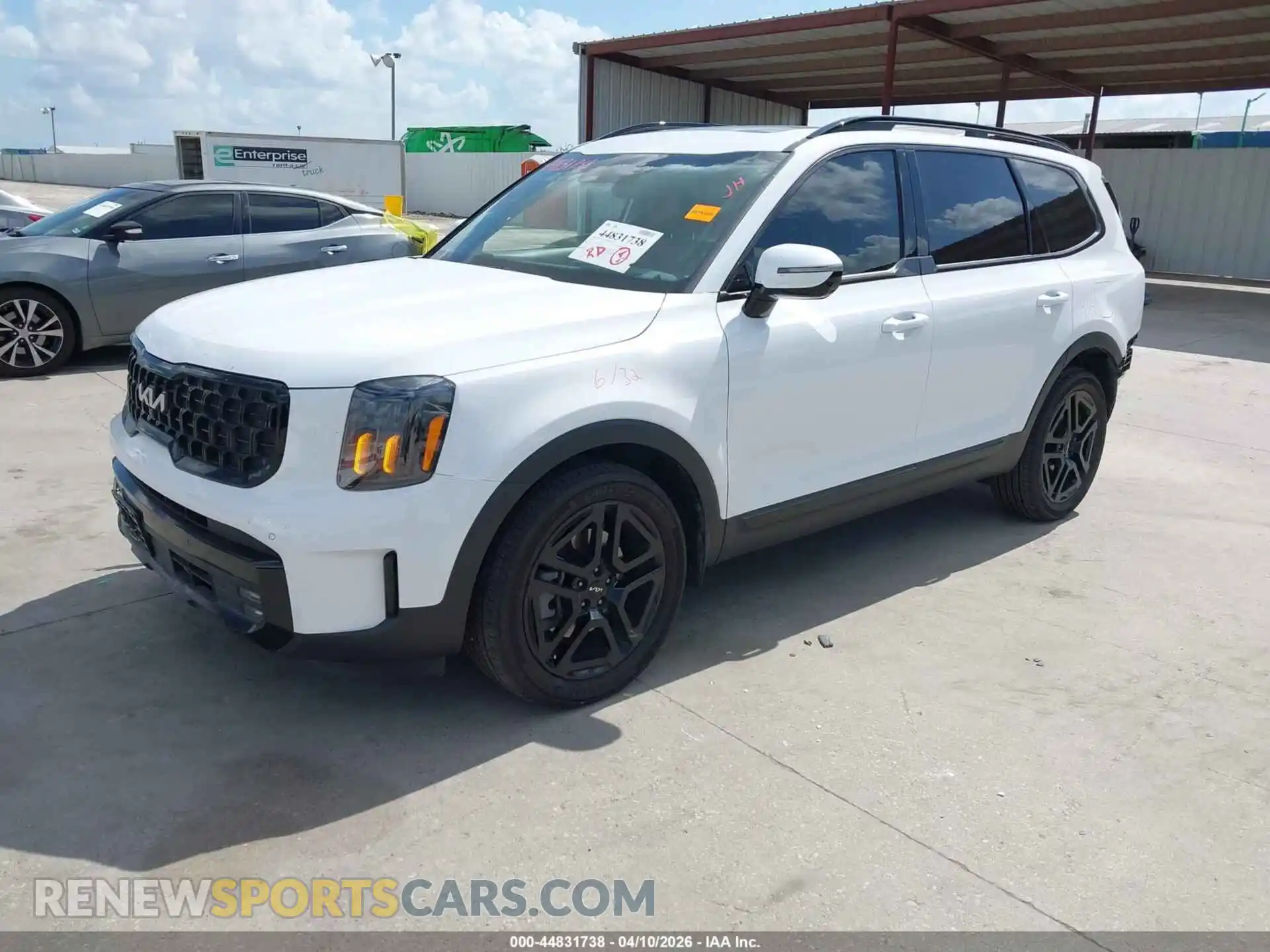 2 fotografías del automóvil dañado 5XYP5DGC1RG524529 KIA TELLURIDE 2024