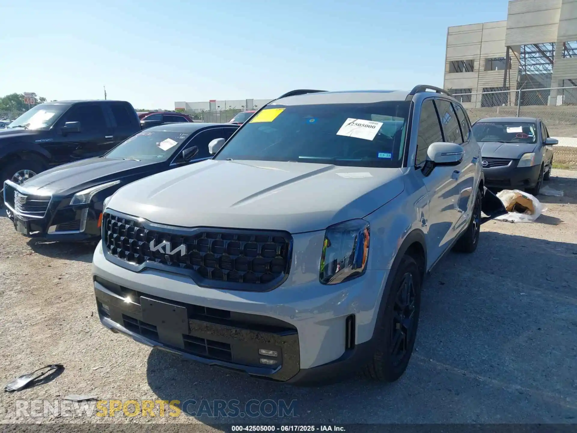 2 Photograph of a damaged car 5XYP5DGC2RG459836 KIA TELLURIDE 2024