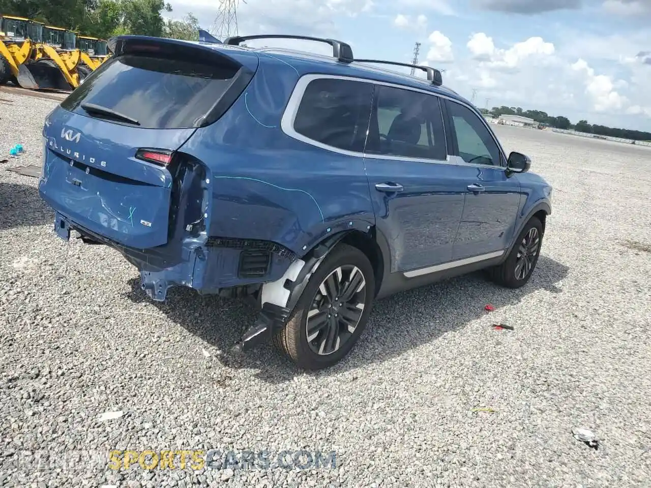 3 Photograph of a damaged car 5XYP5DGC2RG524488 KIA TELLURIDE 2024