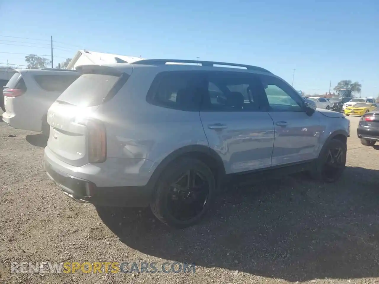 3 Photograph of a damaged car 5XYP5DGC2RG543462 KIA TELLURIDE 2024
