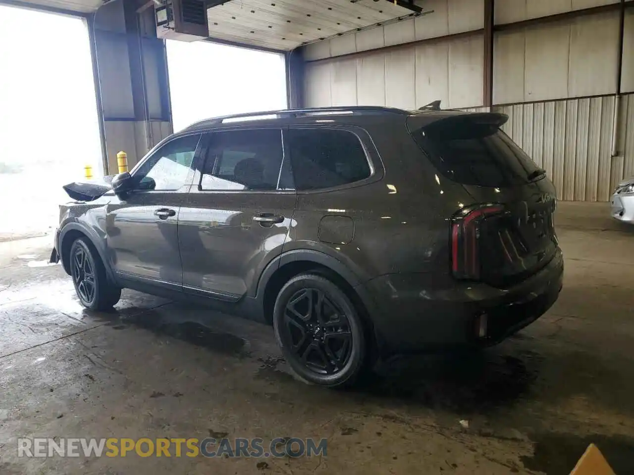 2 Photograph of a damaged car 5XYP5DGC3RG501740 KIA TELLURIDE 2024