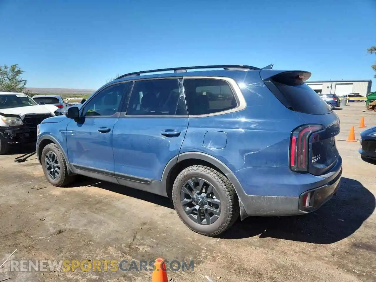 2 Photograph of a damaged car 5XYP5DGC8RG419552 KIA TELLURIDE 2024