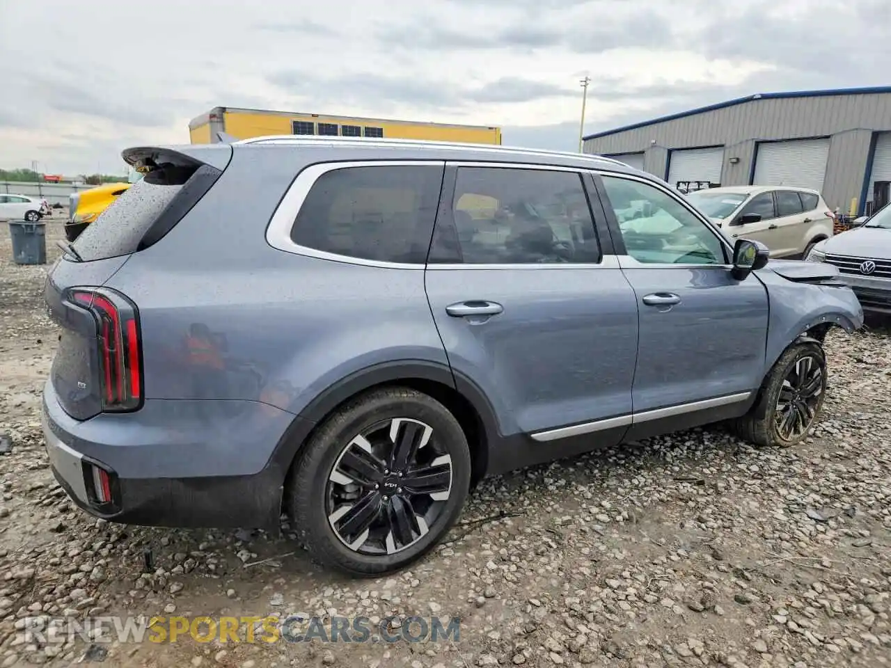 3 Photograph of a damaged car 5XYP5DGC8RG434357 KIA TELLURIDE 2024