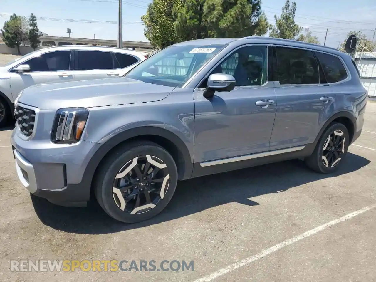 1 Photograph of a damaged car 5XYP64GC2RG417065 KIA TELLURIDE 2024