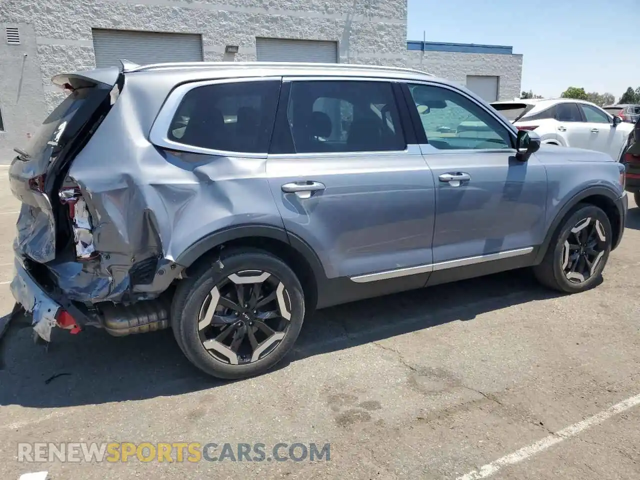 3 Photograph of a damaged car 5XYP64GC2RG417065 KIA TELLURIDE 2024