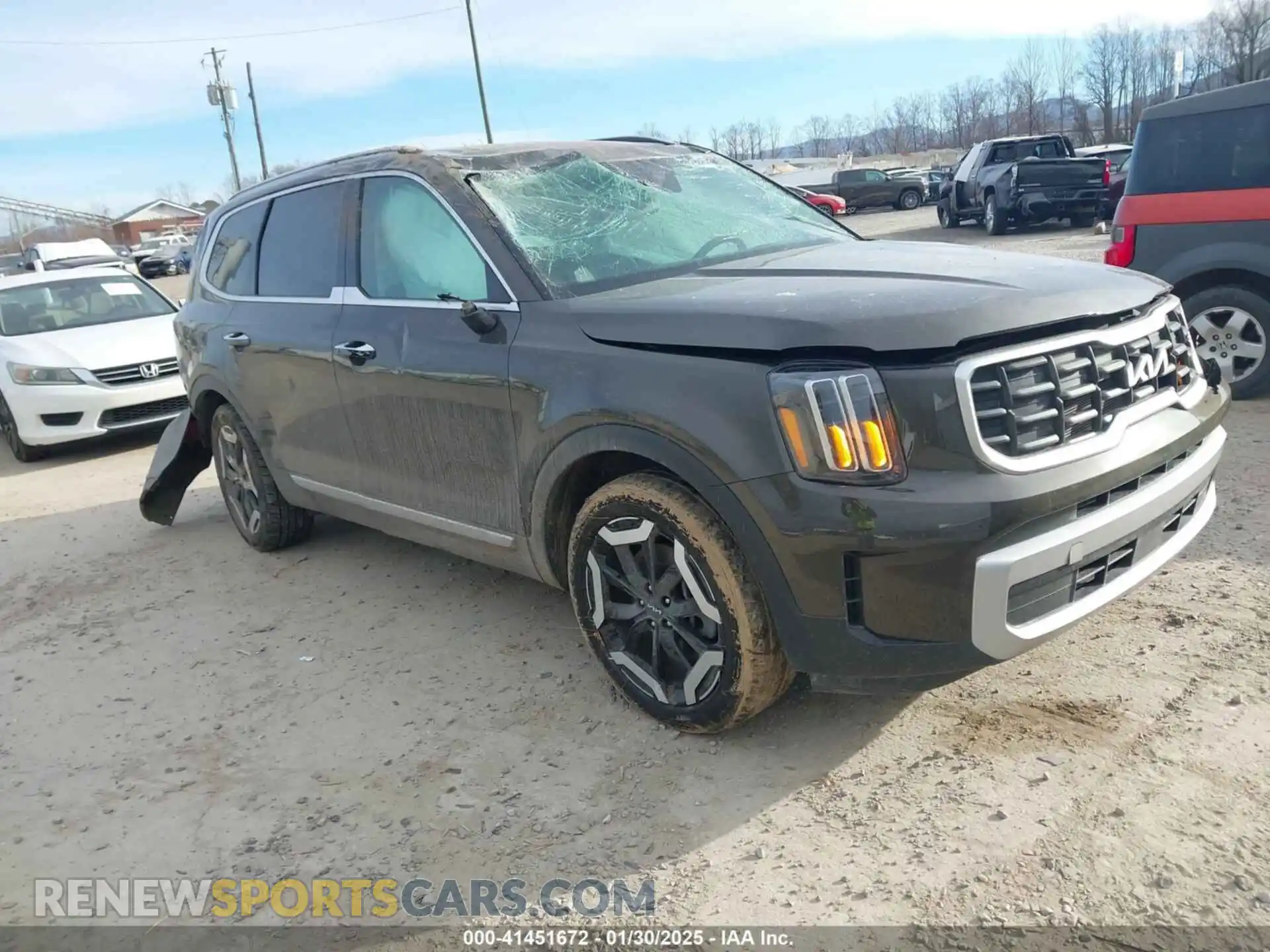1 Photograph of a damaged car 5XYP6DGC0RG477331 KIA TELLURIDE 2024