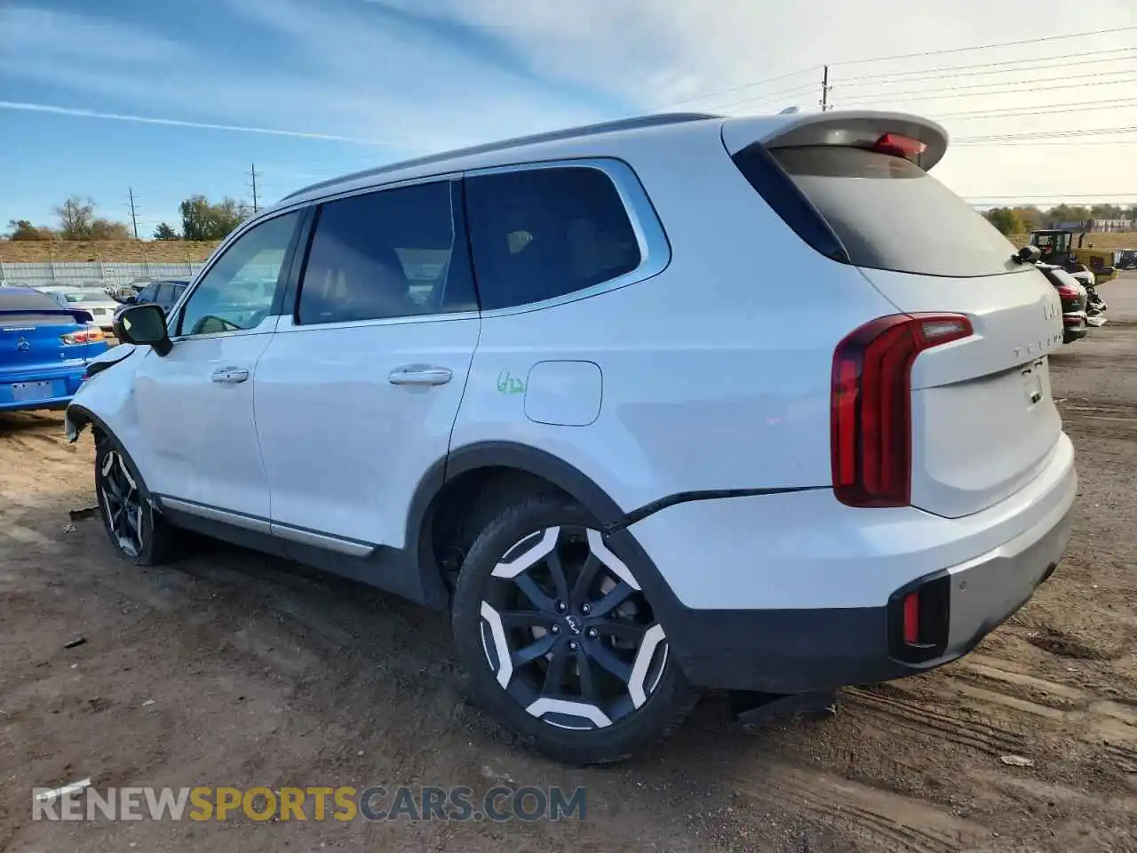 2 Photograph of a damaged car 5XYP6DGC2RG480229 KIA TELLURIDE 2024