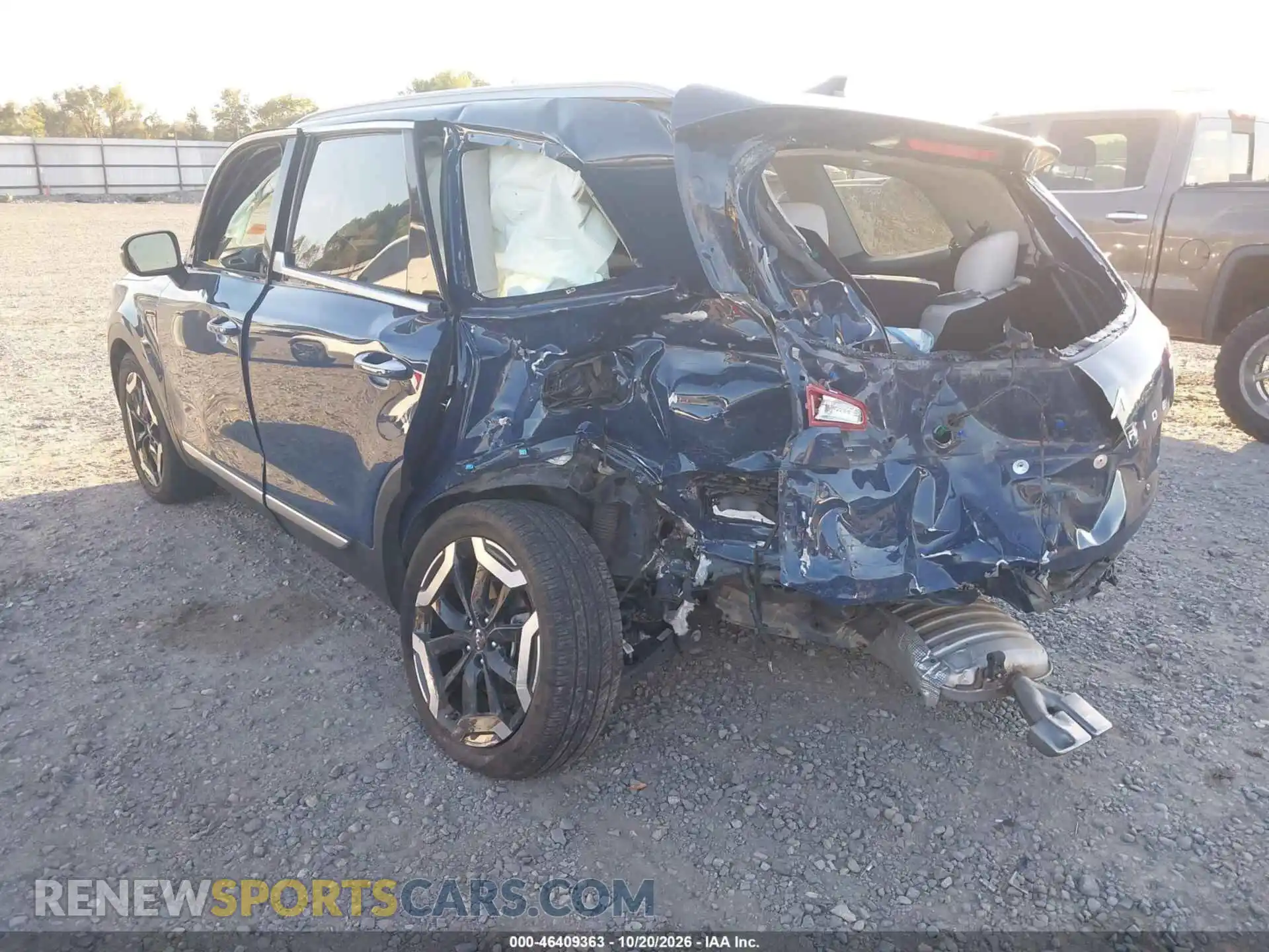 3 Photograph of a damaged car 5XYP6DGC6RG541663 KIA TELLURIDE 2024