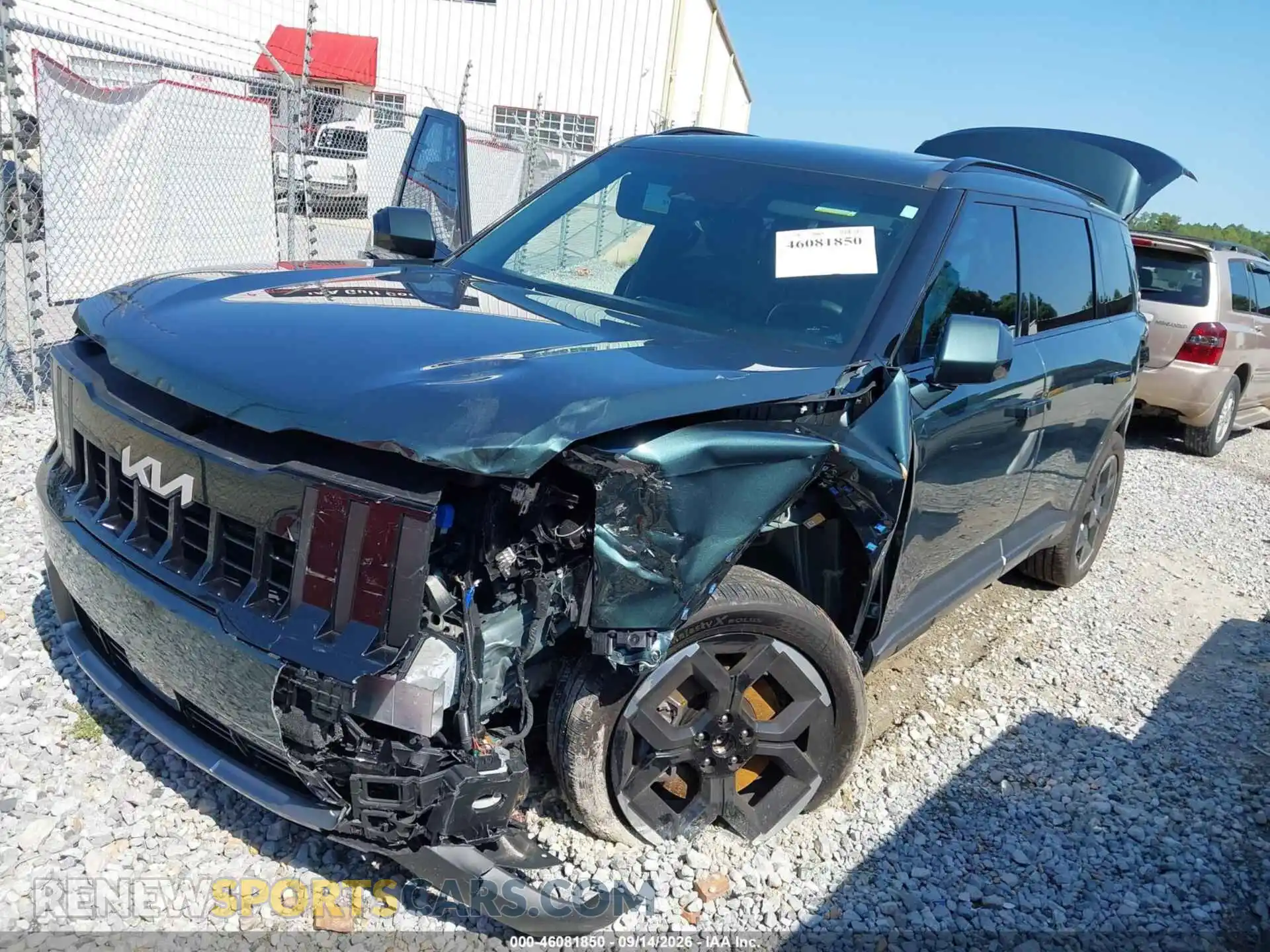 2 Photograph of a damaged car 5XYPC5S14VG017670 KIA TELLURIDE 2027