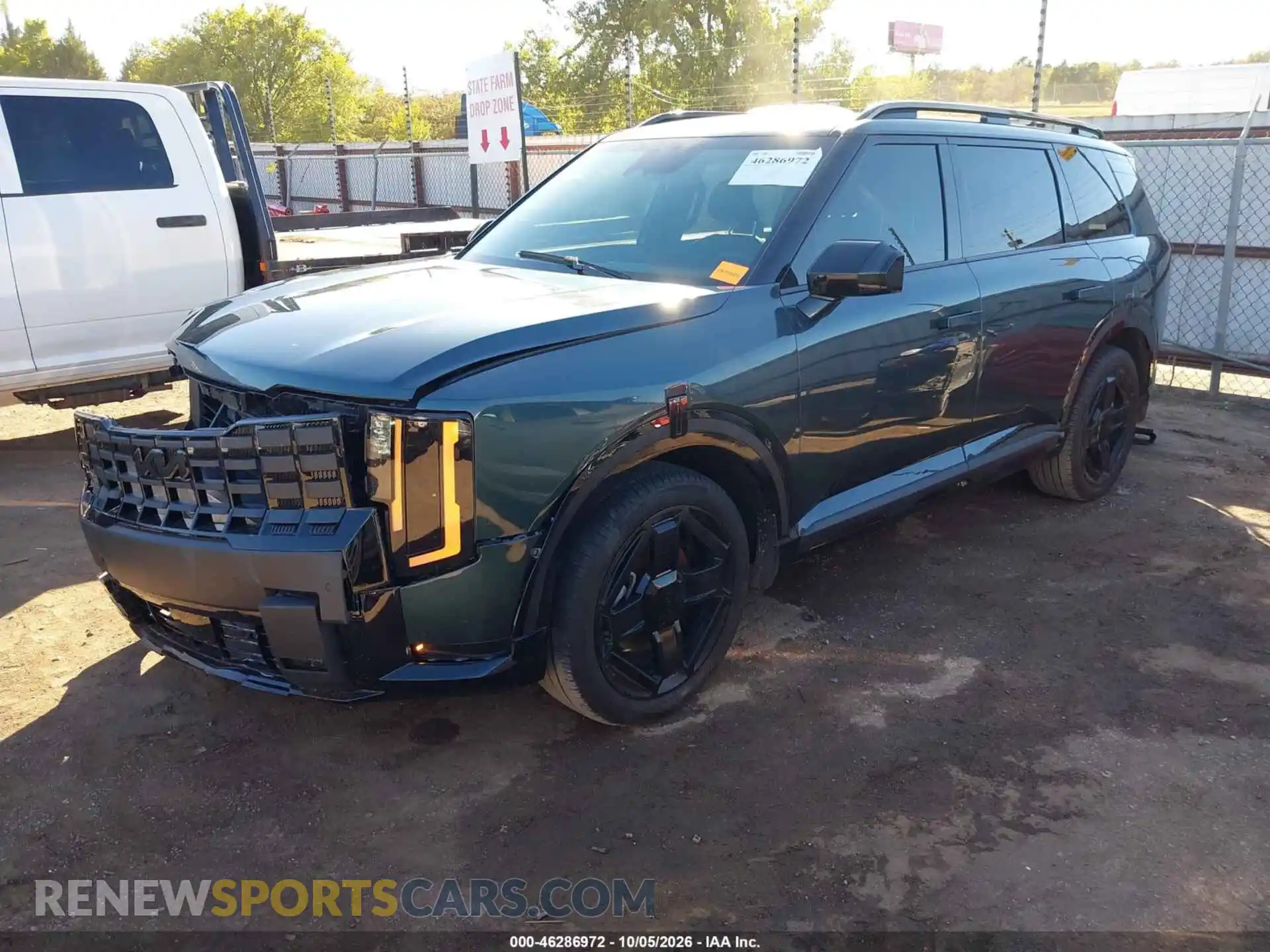 2 Photograph of a damaged car 5XYPCES15VG041217 KIA TELLURIDE 2027