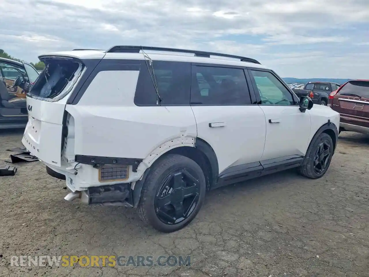 3 Photograph of a damaged car 5XYPLESA3VG023900 KIA TELLURIDE 2027