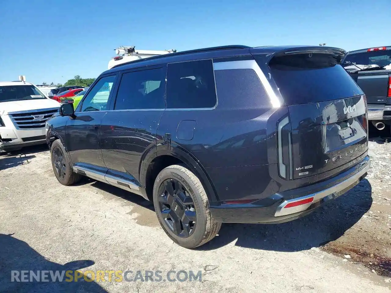 2 Photograph of a damaged car 5XYPLESAXVG003501 KIA TELLURIDE 2027